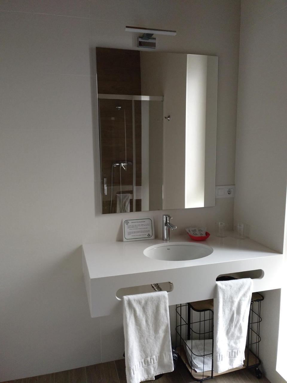 Hotel Entrerailes Casalarreina Luaran gambar